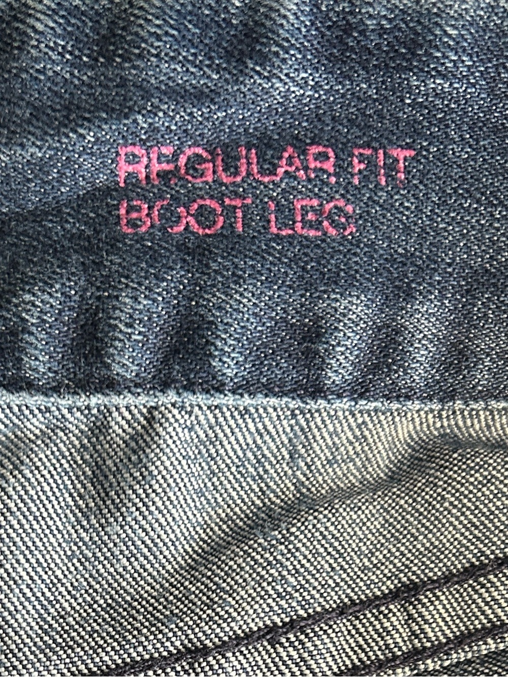 Women's Flare Jeans in Medium Blue Wash - Picture 9 of 11